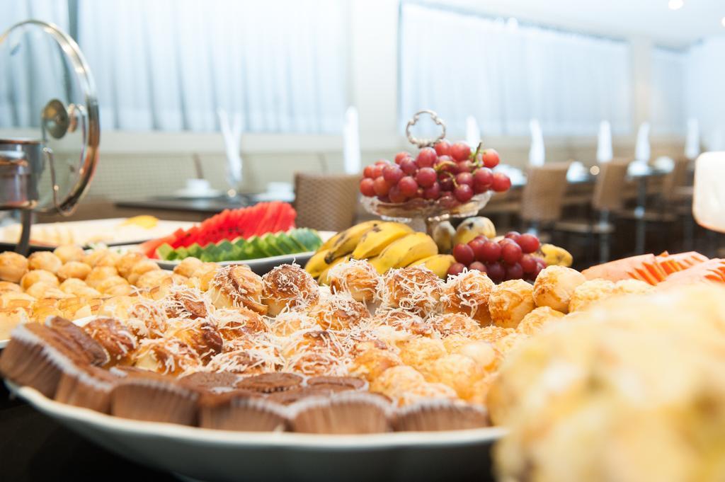 Planalto Bittar Hotel E Eventos Brazíliaváros Kültér fotó